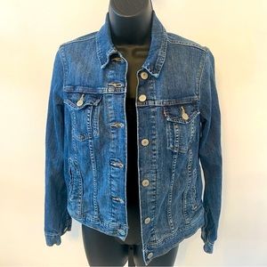 Levi's Women's Denim Jacket Size M